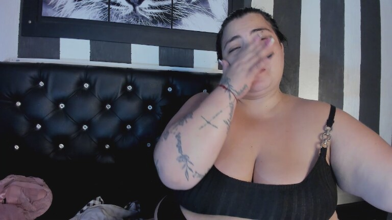 SobigCurvy's Streamate show and profile