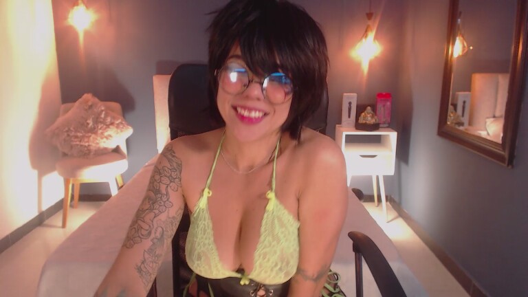 DanaeCelis's Streamate show and profile