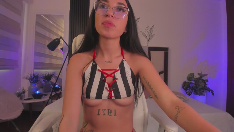 MissMadrid's Streamate show and profile