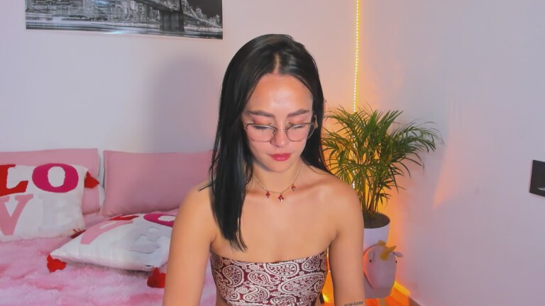 Aria_Greyy's Streamate show and profile