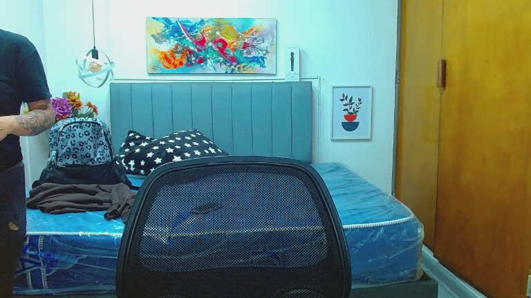 Lucia_s's Streamate show and profile