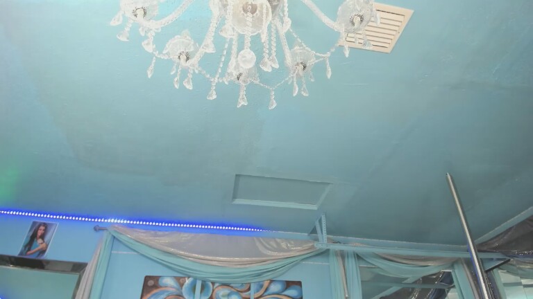 ADRIANNA777's Streamate show and profile