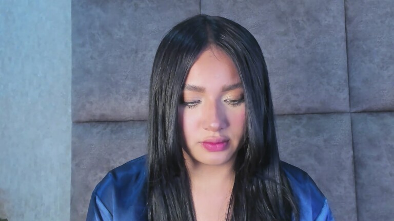 Lilly_Tylor's Streamate show and profile