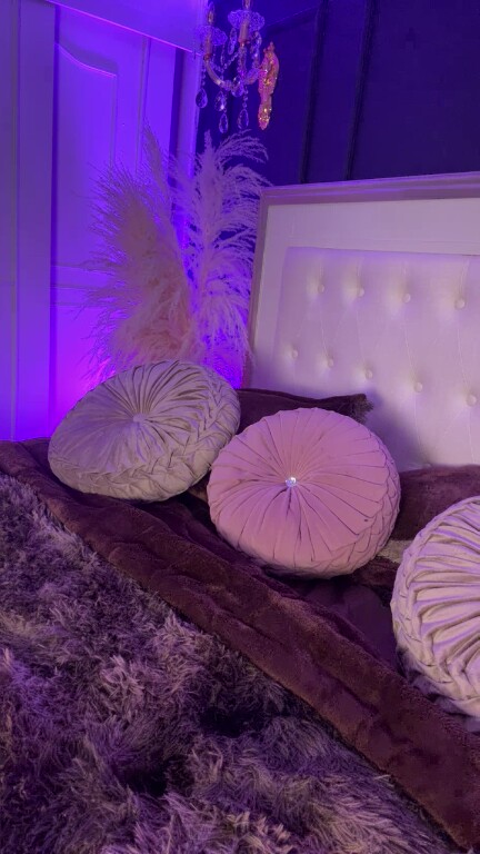 Melissakovalenko's Streamate show and profile