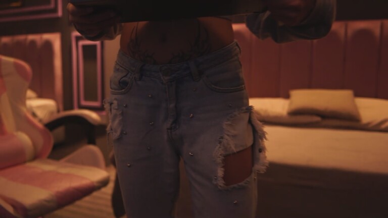 ZaraMiiuw's Streamate show and profile