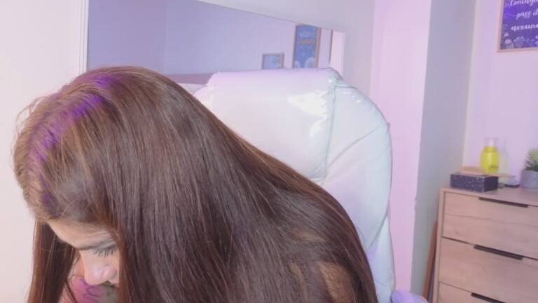 blueehazell18's Streamate show and profile