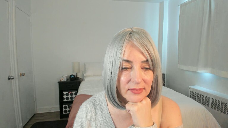 TheRealSeska's Streamate show and profile