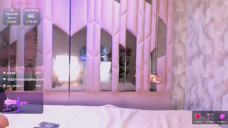 AlinaSweet121's Streamate show and profile