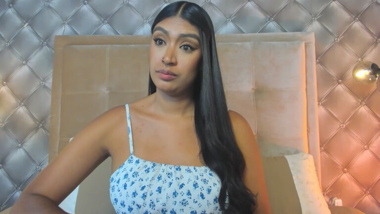 Emmily_Coopers's Streamate show and profile