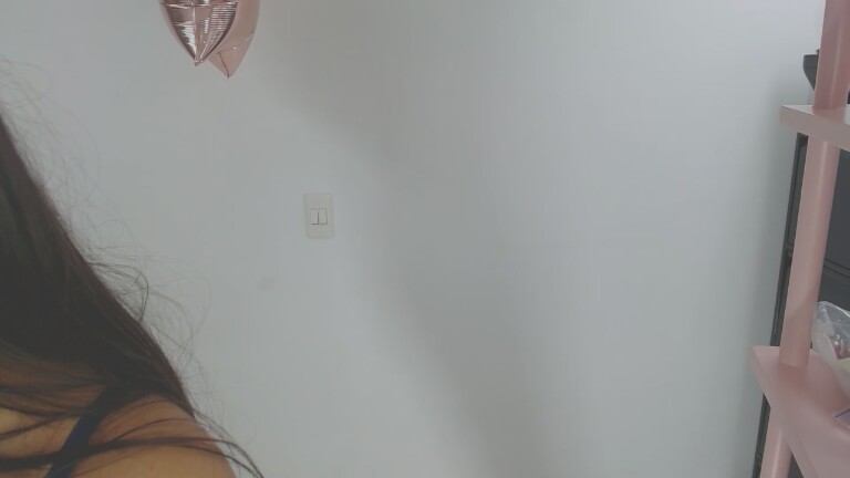 LunaDumont's Streamate show and profile