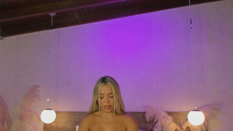 ElectraDuval's Streamate show and profile