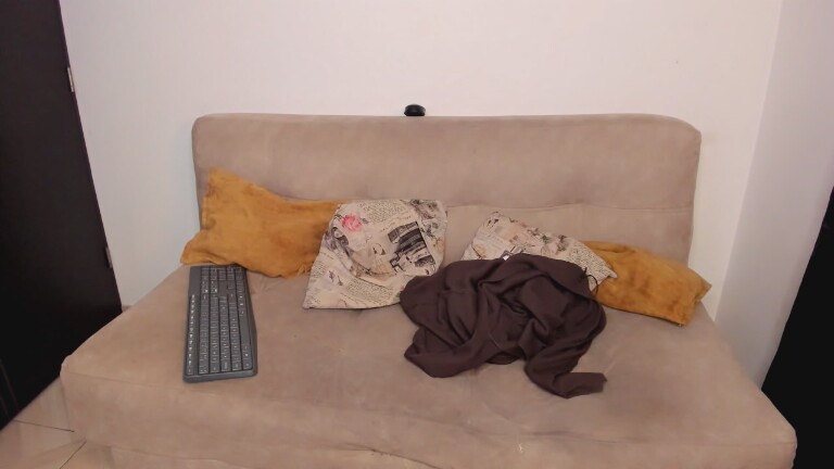 AliceeSecret's Streamate show and profile