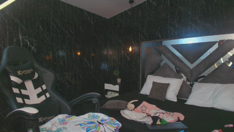 Alaska_Williams's Streamate show and profile