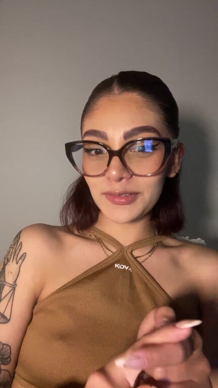 BrianaWells's Streamate show and profile