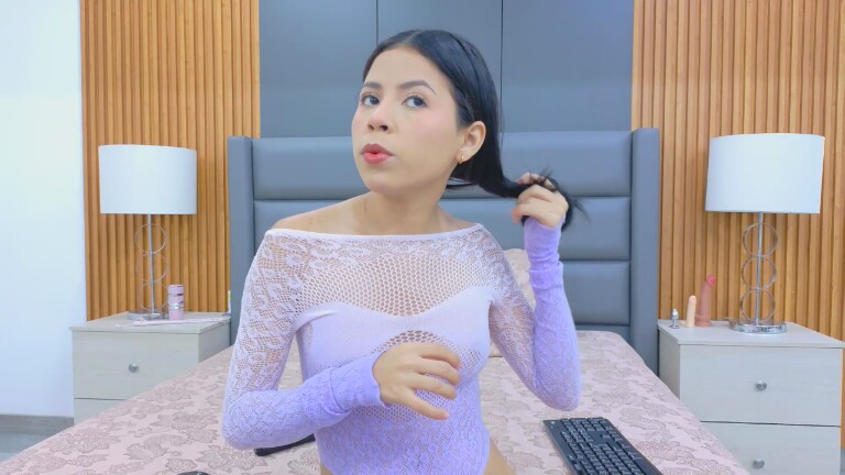 KiraCollins's Streamate show and profile