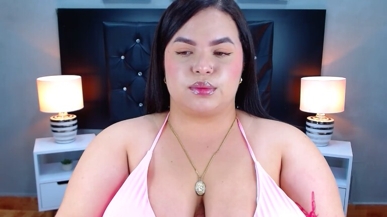 Natalia_Joseph's Streamate show and profile