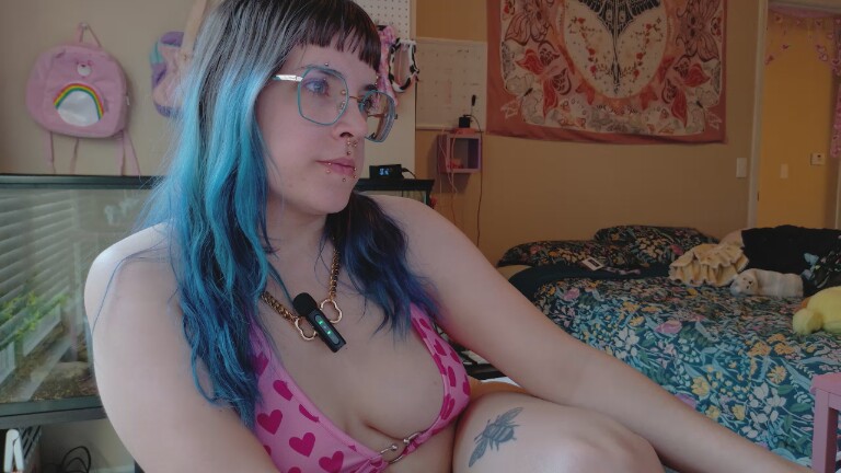 xbb_bunniix's Streamate show and profile