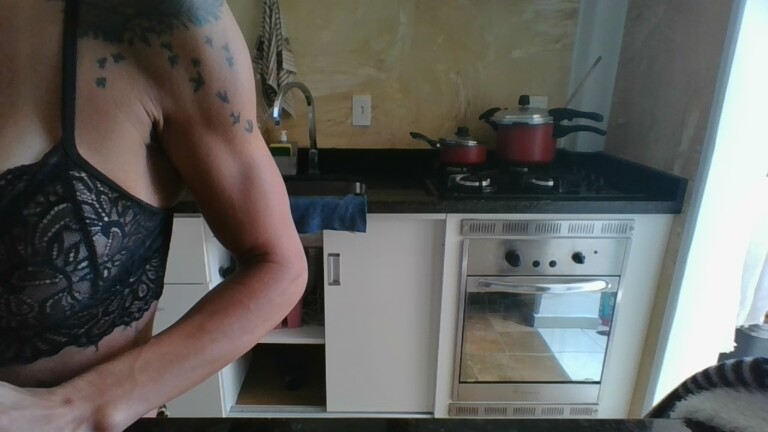 HotAngel_Luxury's Streamate show and profile