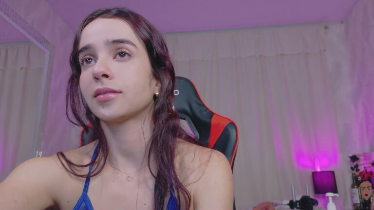 SaraMars's Streamate show and profile