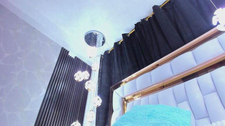 SarayRoysex's Streamate show and profile