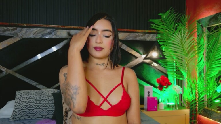 Miah_Hills's Streamate show and profile