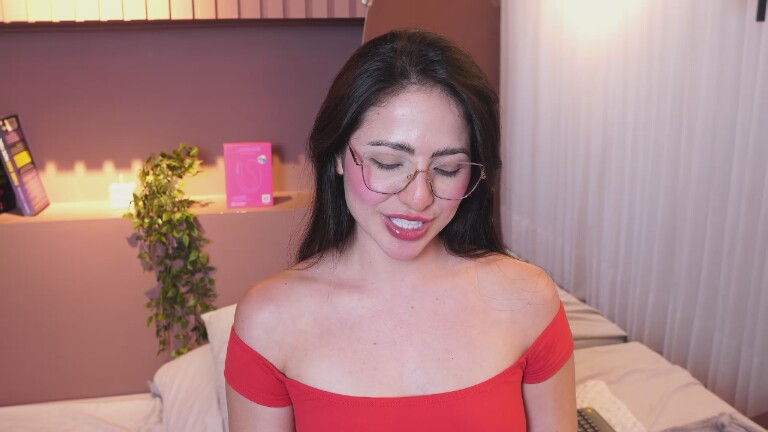 EvaPaoluci's Streamate show and profile