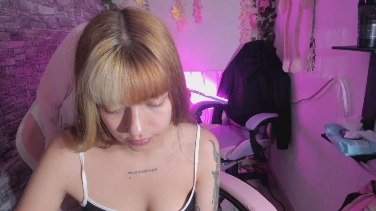 Pamela_Jhonsons's Streamate show and profile