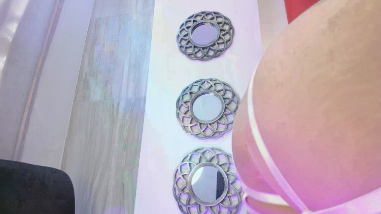 KailaEvans's Streamate show and profile