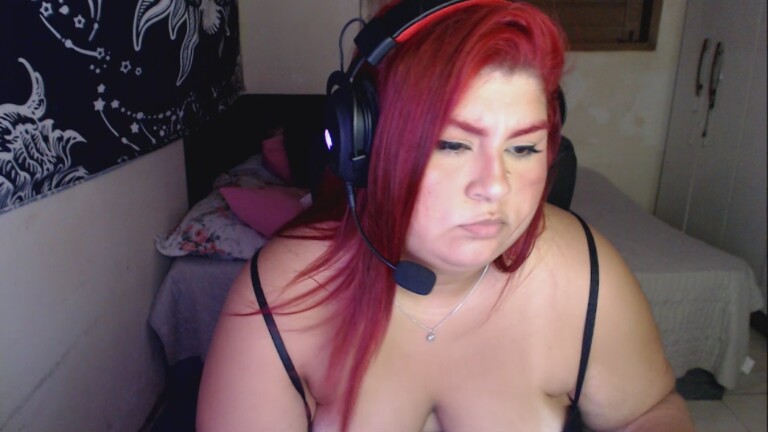 Yasmini's Streamate show and profile