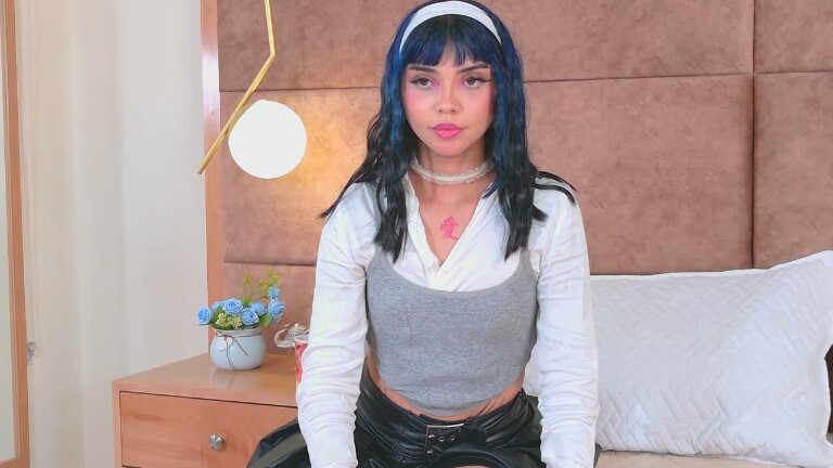 AlanaPierce's Streamate show and profile