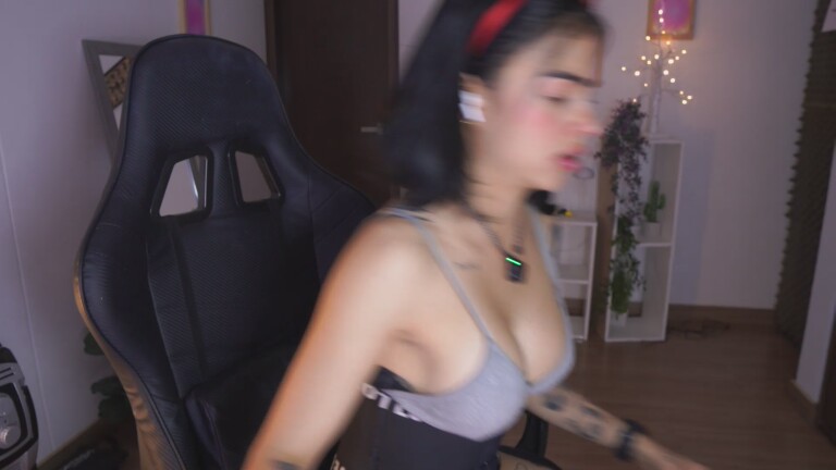 AlissonnovaXX's Streamate show and profile