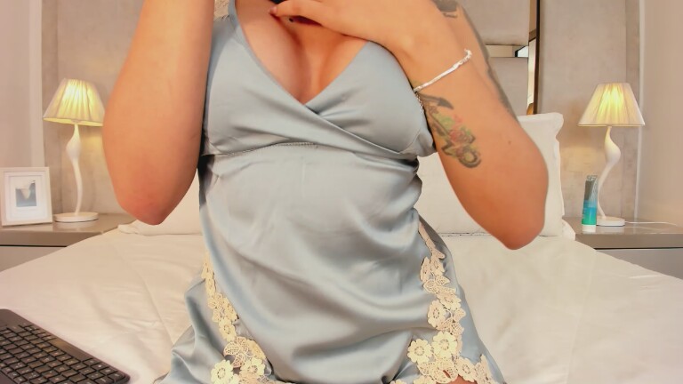 AliceRogerss's Streamate show and profile