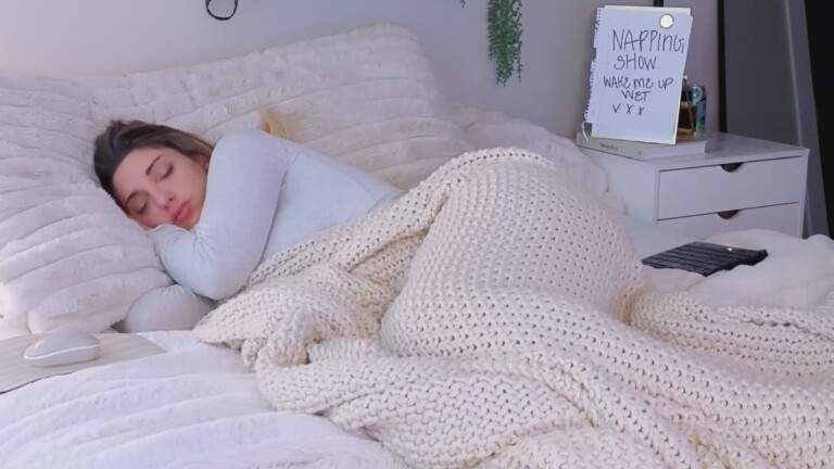 RachelleBell's Streamate show and profile