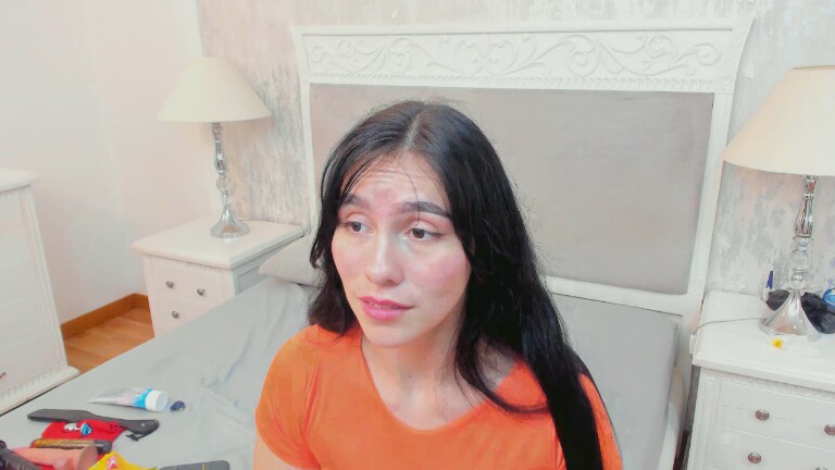 NatashaOlivaress's Streamate show and profile